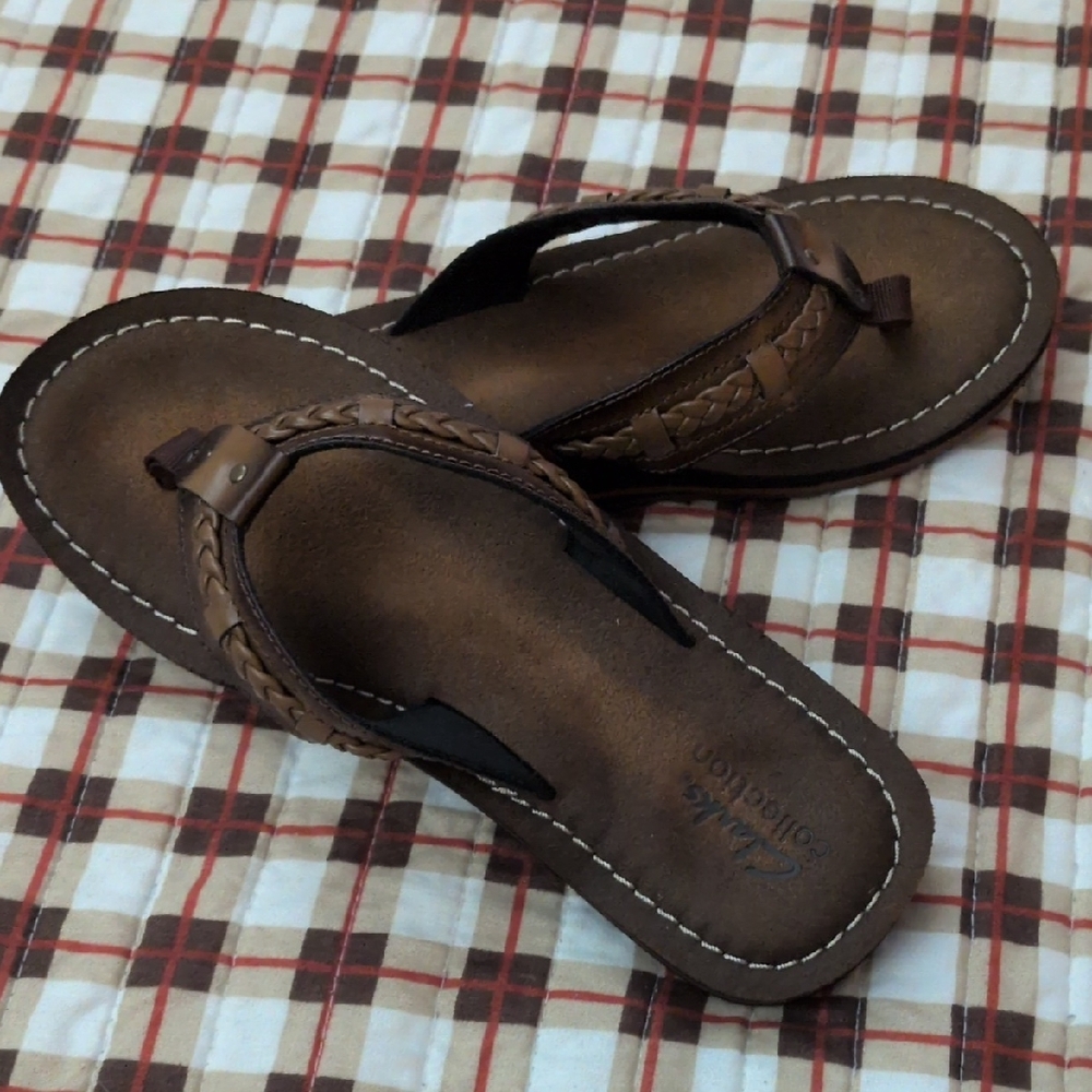 Clarks Brown Braided Leather Flip Sandals. Like New🌞 - Picture 6 of 9